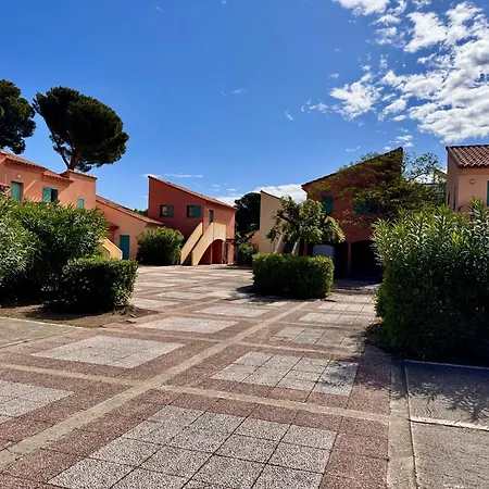 Apartment En Village Club Avec Piscine