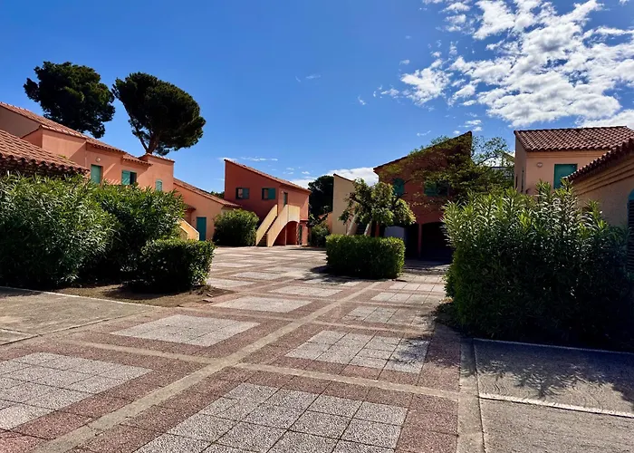 Διαμέρισμα En Village Club Avec Piscine